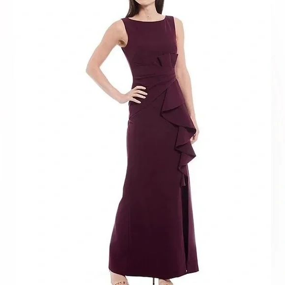 green emerald velvet dress Eliza J Ruffle Front Gown – MOTHER OF main image 1